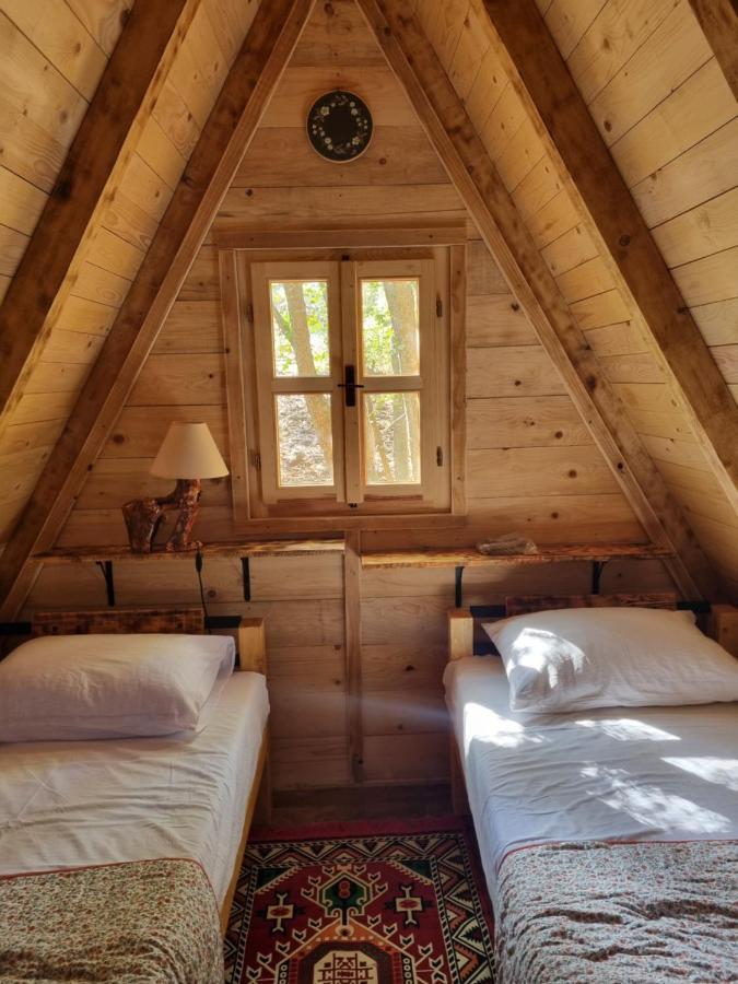Wolf & Sheep Nature & Adventure Podgorica Luaran gambar